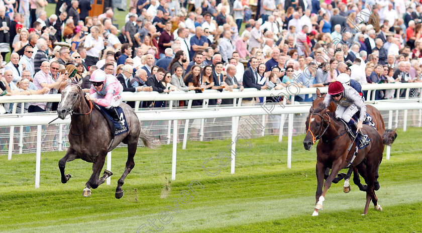 Phoenix-Of-Spain-0001 
 PHOENIX OF SPAIN (left, Jamie Spencer) beats WATAN (right) in The Tattersalls Acomb Stakes
York 22 Aug 2018 - Pic Steven Cargill / Racingfotos.com