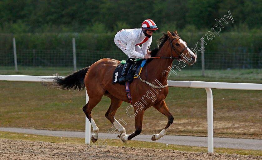 Garden-Paradise-0002 
 GARDEN PARADISE (Rossa Ryan)
Chelmsford 29 Apr 2021 - Pic Steven Cargill / Racingfotos.com