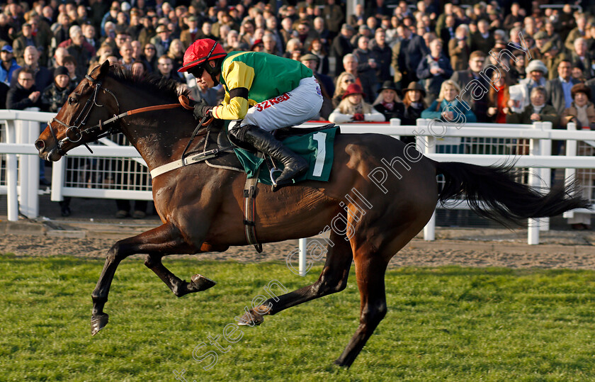 Finian s-Oscar-0006 
 FINIAN'S OSCAR (Bryan Cooper) wins The Steel Plate And Sections Novices Chase Cheltenham 17 Nov 2017 - Pic Steven Cargill / Racingfotos.com