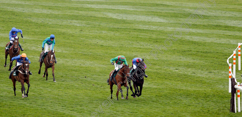 Balnaslow-0005 
 BALNASLOW (2nd right, Derek O'Connor) beats BEAR'S AFFAIR (right) in The Randox Health Foxhunters Chase Aintree 12 Apr 2018 - Pic Steven Cargill / Racingfotos.com