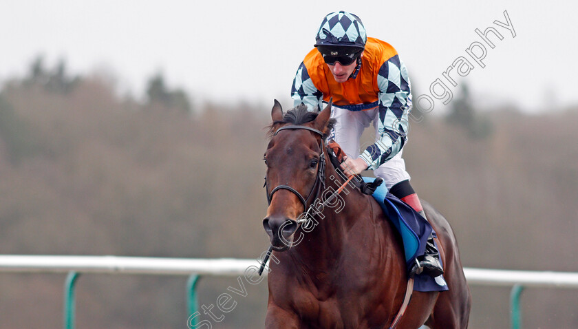 Colourful-Career-0006 
 COLOURFUL CAREER (Adam Kirby) wins The Betway Maiden Stakes Lingfield 30 Dec 2017 - Pic Steven Cargill / Racingfotos.com