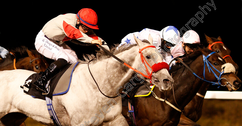 Tie-A-Yellowribbon-0004 
 TIE A YELLOWRIBBON (Ray Dawson) wins The chelmsfordcityracecourse.com Handicap Div1
Chelmsford 15 Oct 2020 - Pic Steven Cargill / Racingfotos.com