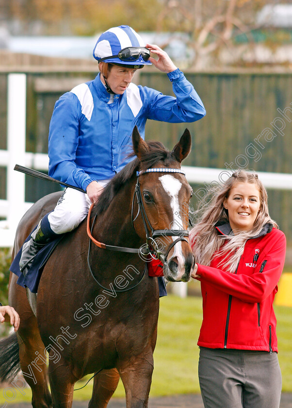 Talaaqy-0009 
 TALAAQY (Jim Crowley) after The British Stallion Studs EBF Fillies Novice Stakes Yarmouth 24 Oct 2017 - Pic Steven Cargill / Racingfotos.com