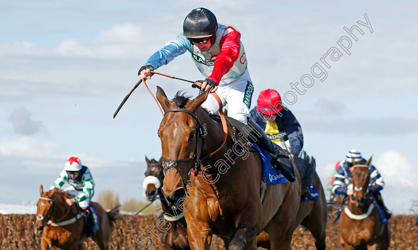 Douglas-Talking-0006 
 DOUGLAS TALKING (Stephen Mulqueen)
Aintree 13 Apr 2023 - Pic Steven Cargill / Racingfotos.com