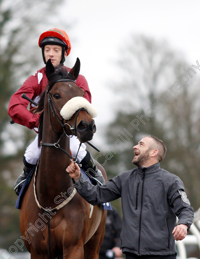 Mango-Tango-0001 
 MANGO TANGO (Edward Greatrex) before winning The Betway Casino Stakes
Lingfield 5 Dec 2018 - Pic Steven Cargill / Racingfotos.com