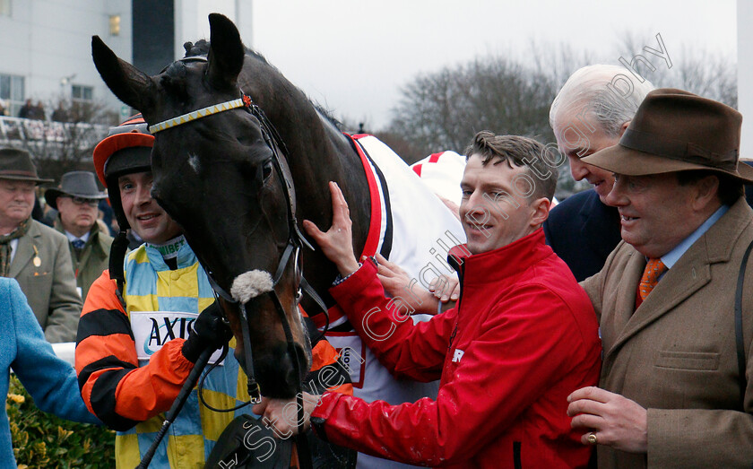 Might-Bite-0022 
 MIGHT BITE (Nico de Boinville) with trainer Nicky Henderson after The 32Red King George VI Chase Kempton 26 Dec 2017 - Pic Steven Cargill / Racingfotos.com