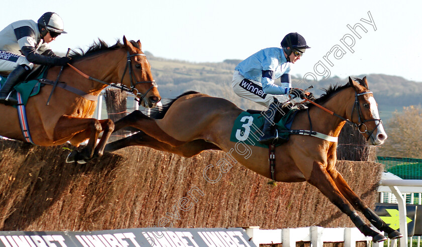 Ballywood-0004 
 BALLYWOOD (Tom Cannon) 
Cheltenham 14 Dec 2019 - Pic Steven Cargill / Racingfotos.com