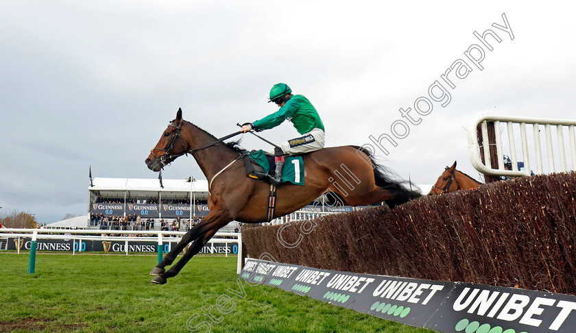 Matata-0001 
 MATATA (Sam Twiston-Davies) wins The Three Counties Christmas Handicap Chase
Cheltenham 17 Nov 2024 - Pic Steven Cargill / racingfotos.com