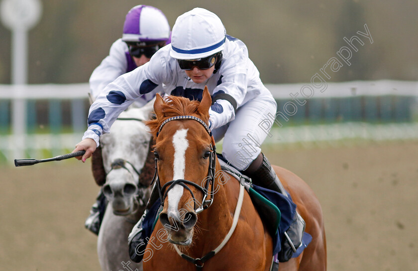 Jungle-Charm-0001 
 JUNGLE CHARM (Laura Coughlan) wins The Download The Raceday Ready App Apprentice Handicap
Lingfield 4 Apr 2024 - Pic Steven Cargill / Racingfotos.com