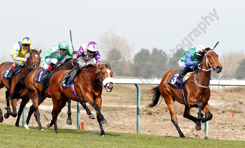 Love-So-Deep-0001 
 LOVE SO DEEP (Silvestre De Sousa) beats AGENT BASTERFIELD (left) in The John Kemp 4 x 4 Centre Of Norwich Handicap
Yarmouth 23 Apr 2019 - Pic Steven Cargill / Racingfotos.com