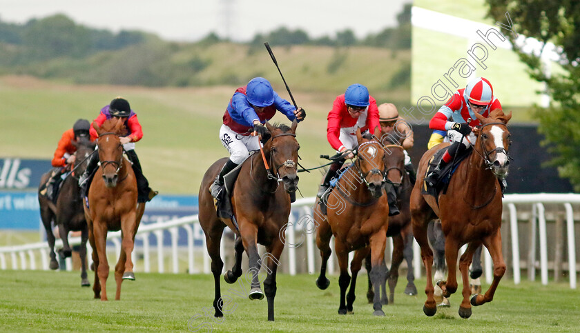 Le-Mans-0005 
 LE MANS (left, Sean Levey) beats FLEURIR (right) in The Anmaat Bred At Ringfort Stud Fillies Novice Stakes
Newmarket 30 Jun 2023 - Pic Steven Cargill / Racingfotos.com