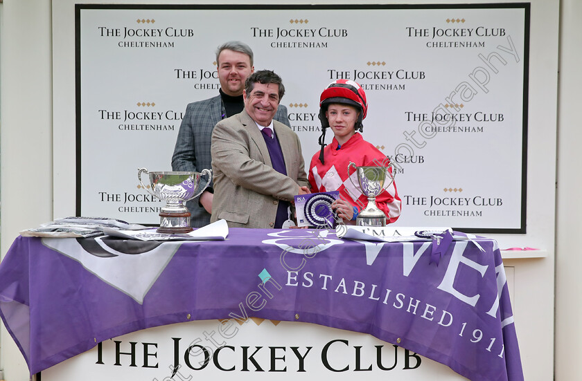 Pony-Race-Presentation-0003 
 Presentation to Taylor Fisher
Cheltenham 17 Nov 2019 - Pic Steven Cargill / Racingfotos.com