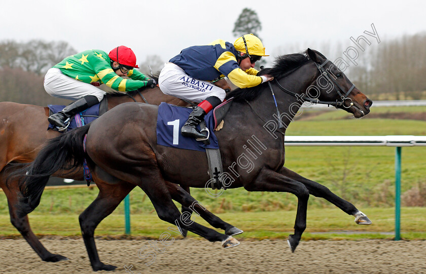 Dutiful-Son-0005 
 DUTIFUL SON (Adam Kirby) wins The Play Jackpot Games At sunbets.co.uk/vegas Selling Stakes Lingfield 13 Dec 2017 - Pic Steven Cargill / Racingfotos.com