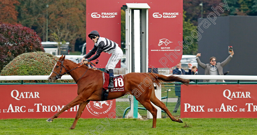 Ramatuelle-0003 
 RAMATUELLE (A Lemaitre) wins The Qatar Prix de la Foret 
Longchamp 6 Oct 2024 - Pic Steven Cargill / Racingfotos.com