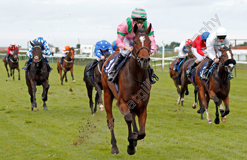 Lady-of-Shalott-0004 
 LADY OF SHALOTT (Jamie Spencer) wins The Breeders Backing Racing EBF Fillies Novice Stakes Div2 Yarmouth 24 Oct 2017 - Pic Steven Cargill / Racingfotos.com