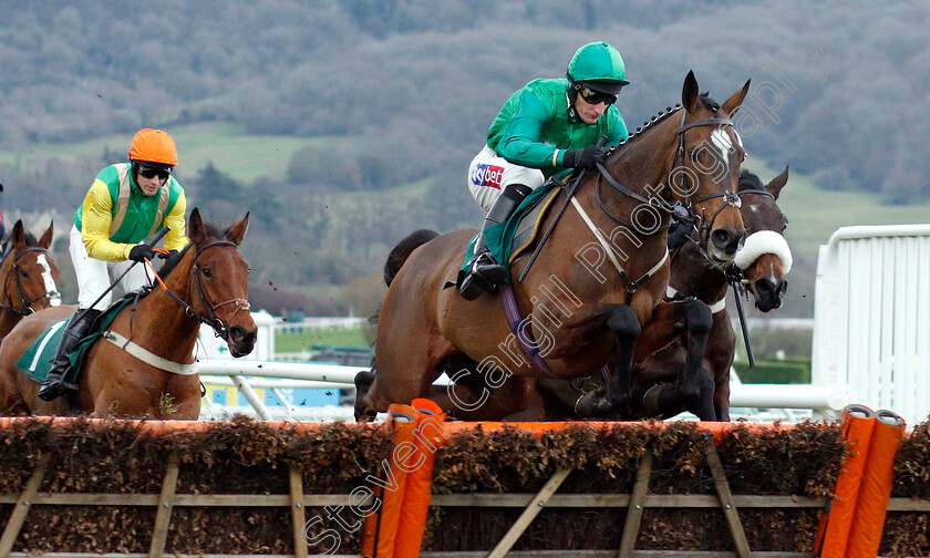 Wholestone-0001 
 WHOLESTONE (Daryl Jacob) 
Cheltenham 1 Jan 2019 - Pic Steven Cargill / Racingfotos.com