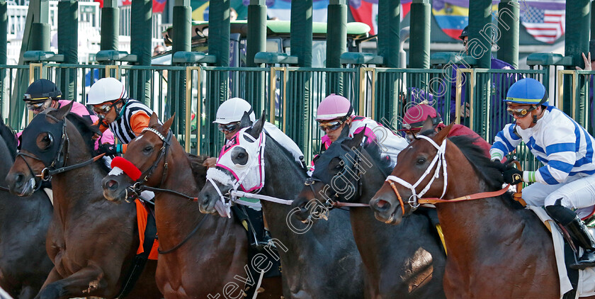 Breeders -Cup-race-0001-start 
 They're off at the Breeders' Cup
BUSINESS MODEL (maroon, Tyler Gaffalione) dead-heated with B DAWK (red noseband) in The Haggin Julep Cup
Breeders Cup Meeting, Keeneland USA, 4 Nov 2022 - Pic Steven Cargill / Racingfotos.com