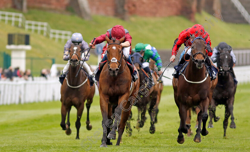 Ffion-0003 
 FFION (left, William Buick) beats PAWS FOR THOUGHT (right) in The Stephen Wade Handicap
Chester 4 May 2022 - Pic Steven Cargill / Racingfotos.com