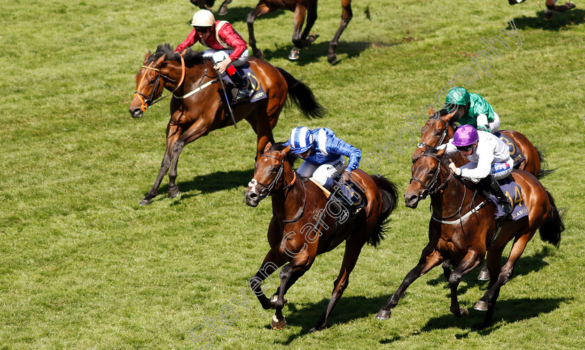 Eqtidaar-0004 
 EQTIDAAR (Jim Crowley) beats SANDS OF MALI (right) in The Commonwealth Cup
Royal Ascot 22 Jun 2018 - Pic Steven Cargill / Racingfotos.com