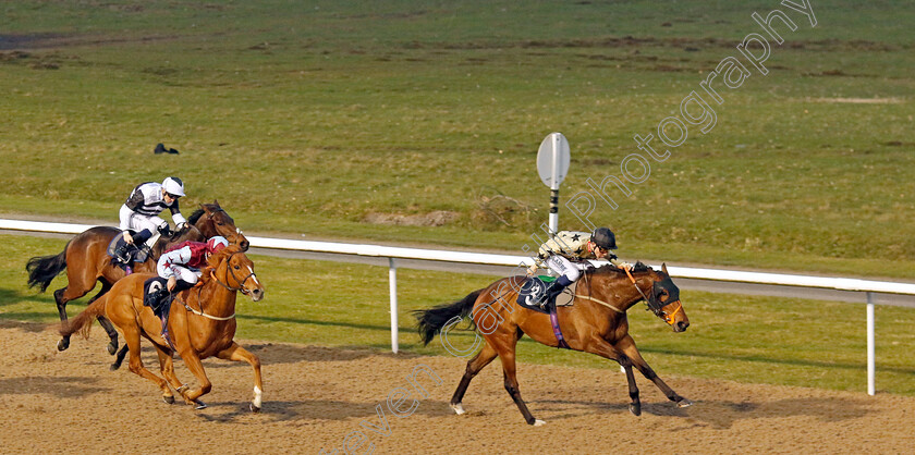 Queues-Likely-0003 
 QUEUES LIKELY (Billy Loughnane) beats MIGUEL (left) in The Best Racing Odds Guaranteed At Betmgm Handicap
Wolverhampton 9 Mar 2024 - Pic Steven Cargill / Racingfotos.com