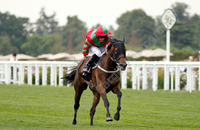 Clon-Coulis-0005 
 CLON COULIS (Ben Curtis) wins The Markerstudy British EBF Valiant Stakes
Ascot 27 Jul 2018 - Pic Steven Cargill / Racingfotos.com