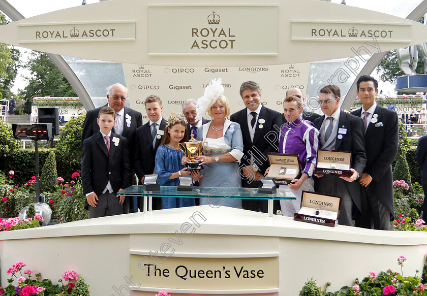 Kew-Gardens-0013 
 Presentation to John Magnier & Family, Derrick and Gaye Smith, Ryan Moore and Aidan O'Brien for The Queen's Vase won by KEW GARDENS
Royal Ascot 20 Jun 2018 - Pic Steven Cargill / Racingfotos.com