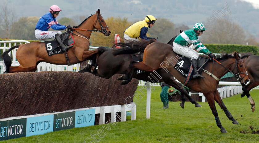 Aaron-Lad-0002 
 AARON LAD (Charlie Hammond) leads AYE AYE CHARLIE (left)
Cheltenham 16 Nov 2019 - Pic Steven Cargill / Racingfotos.com