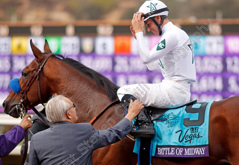 Battle-Of-Midway-0011 
 BATTLE OF MIDWAY (Flavian Prat) with Jerry Hollendorfer after The Breeders' Cup Dirt Mile, Del Mar USA 3 Nov 2017 - Pic Steven Cargill / Racingfotos.com