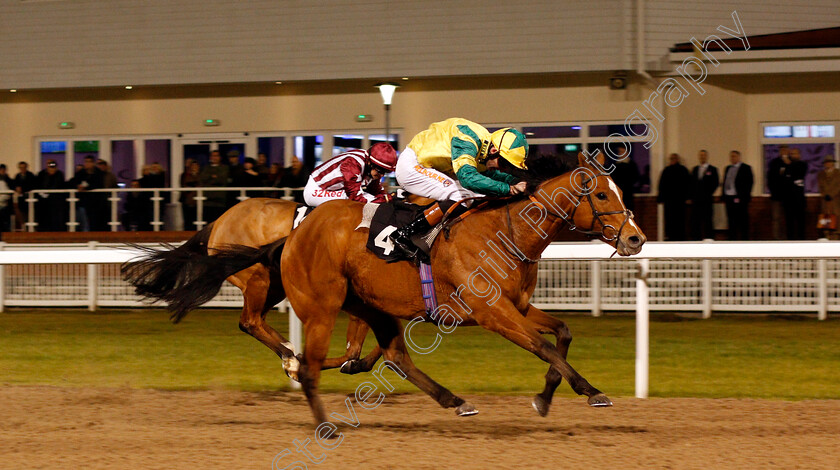 Ice-Royal-0002 
 ICE ROYAL (Dougie Costello) wins The Bet totetrifecta At betfred.com Handicap Chelmsford 1 Dec 2017 - Pic Steven Cargill / Racingfotos.com