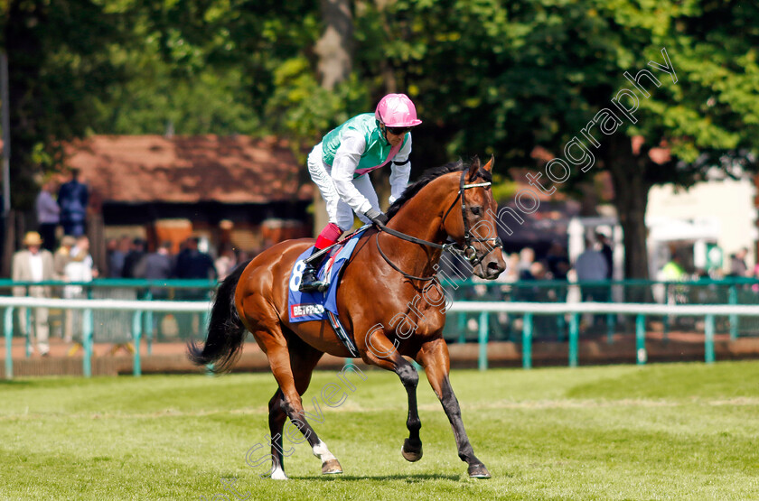 Sunray-Major-0001 
 SUNRAY MAJOR (Frankie Dettori)
Haydock 28 May 2022 - Pic Steven Cargill / Racingfotos.com