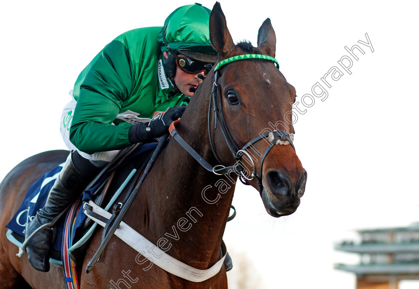 Top-Notch-0005 
 TOP NOTCH (Nico de Boinville) wins The Christy 1965 Chase Ascot 25 Nov 2017 - Pic Steven Cargill / Racingfotos.com