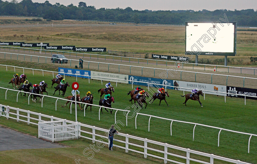 Tilsworth-Rose-0002 
 TILSWORTH ROSE (green, Thore Hammer Hansen) wins The Play 4 To Win At Betway Handicap
Lingfield 14 Aug 2020 - Pic Steven Cargill / Racingfotos.com