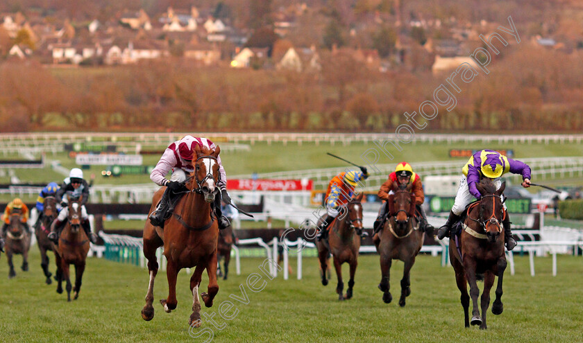 Momella-0001 
 MOMELLA (left, Harry Skelton) beats RIVER ARROW (right) in The OLBG Mares Handicap Hurdle Cheltenham 16 Dec 2017 - Pic Steven Cargill / Racingfotos.com