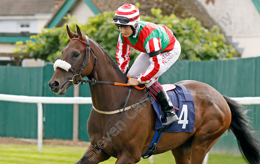 The-Spotlight-Kid-0006 
 THE SPOTLIGHT KID (Cieren Fallon) winner of The At The Races App Market Movers Handicap
Yarmouth 15 Sep 2022 - Pic Steven Cargill / Racingfotos.com