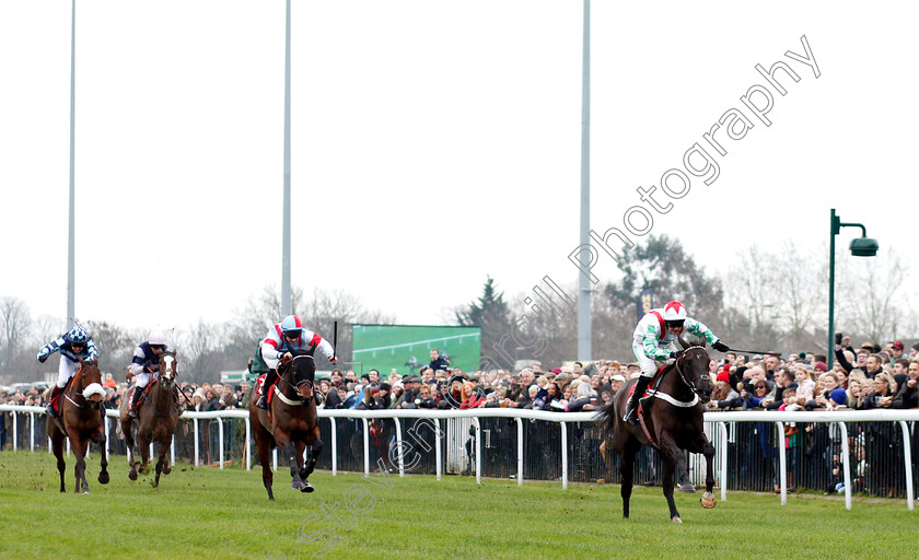 Mister-Fisher-0001 
 MISTER FISHER (Nico De Boinville) wins The 32Red Casino Novices Hurdle
Kempton 26 Dec 2018 - Pic Steven Cargill / Racingfotos.com