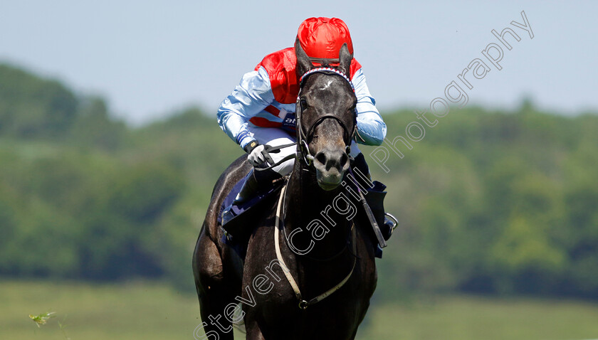 Greg-The-Great-0004 
 GREG THE GREAT (Georgia Dobie) wins The Cazoo Handicap
Chepstow 27 May 2022 - Pic Steven Cargill / Racingfotos.com