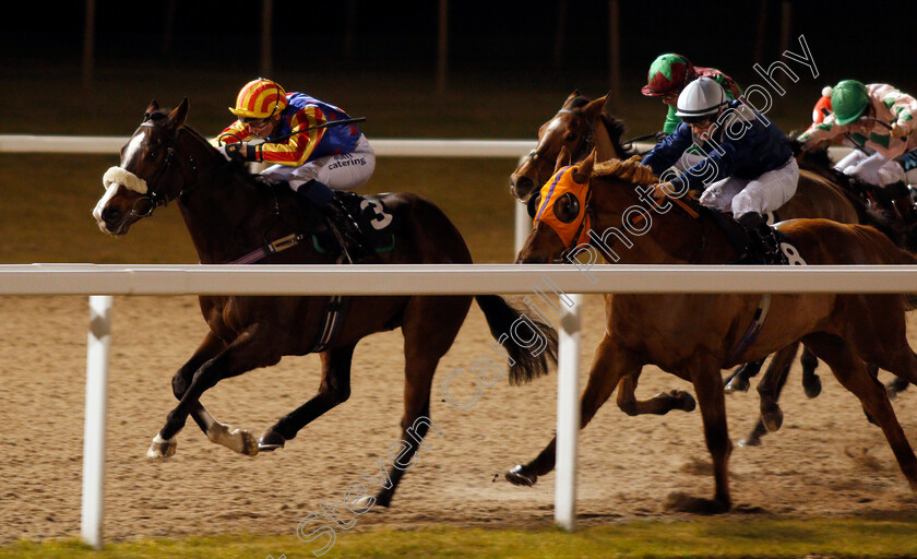 Win-Lose-Draw-0001 
 WIN LOSE DRAW (Alistair Rawlinson) beats BE BOLD (right) in The Bet Scoop6 At totesport.com Handicap Div2 Chelmsford 15 Feb 2018 - Pic Steven Cargill / Racingfotos.com