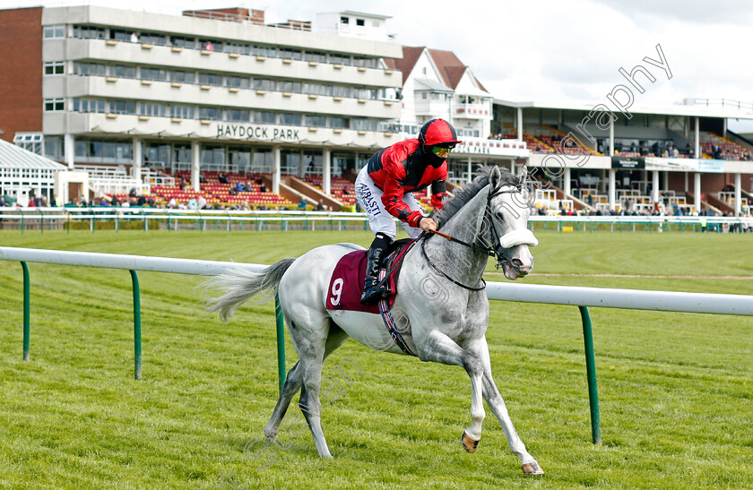 Silver-Samurai-0001 
 SILVER SAMURAI (Ben Curtis)
Haydock 22 May 2021 - Pic Steven Cargill / Racingfotos.com