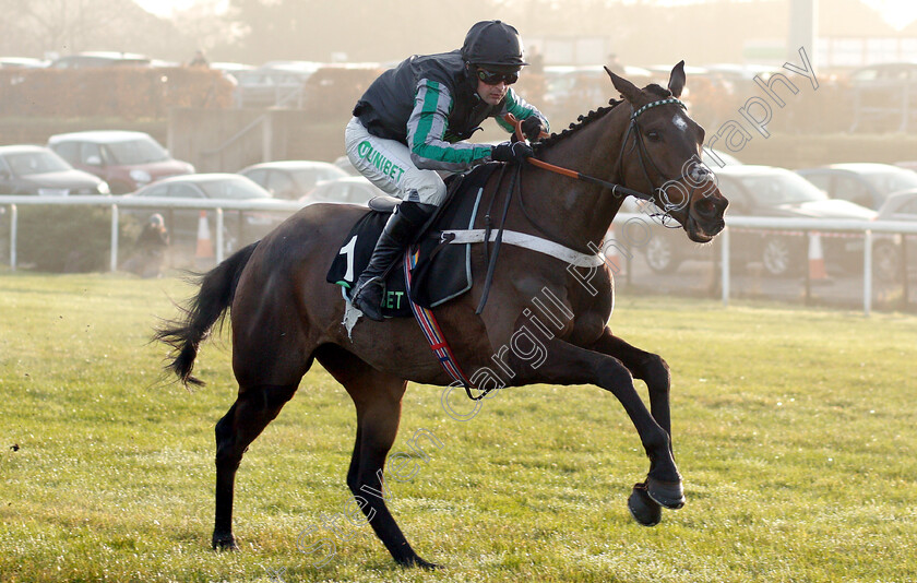 Altior-0004 
 ALTIOR (Nico De Boinville) wins The Unibet Desert Orchid Chase
Kempton 27 Dec 2018 - Pic Steven Cargill / Racingfotos.com