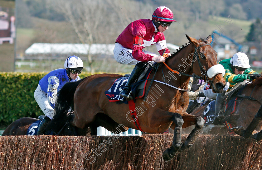 Shattered-Love-0001 
 SHATTERED LOVE (Jack Kennedy) wins The JLT Novices Chase Cheltenham 15 Mar 2018 - Pic Steven Cargill / Racingfotos.com