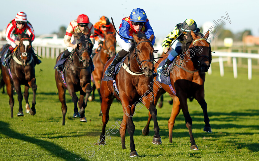 Coco-Hill-0002 
 COCO HILL (Ross Coakley) wins The At The Races App Market Movers Nursery
Yarmouth 18 Oct 2022 - Pic Steven Cargill / Racingfotos.com