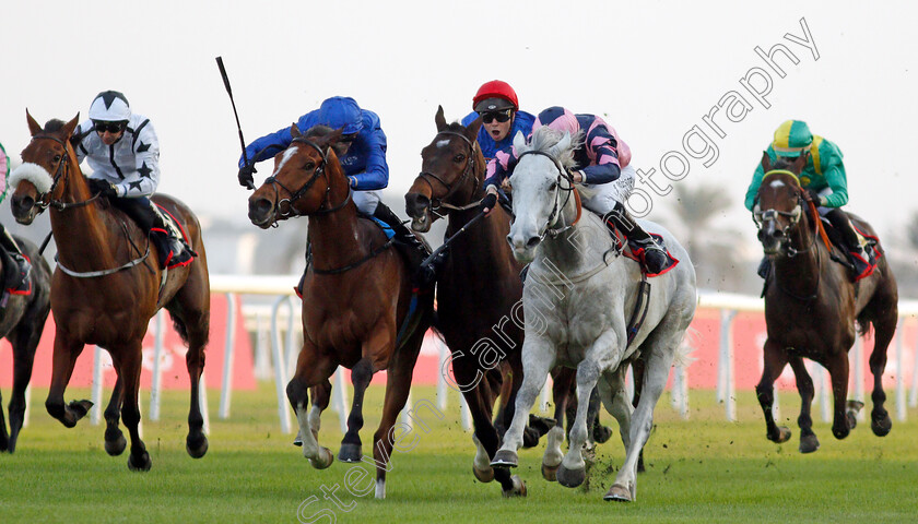 Lord-Glitters-0007 
 LORD GLITTERS (right, Jason Watson) beats BARNEY ROY (left) and MAGNY COURS (centre) in The Bahrain International Trophy
Sakhir Racecourse, Bahrain 19 Nov 2021 - Pic Steven Cargill / Racingfotos.com