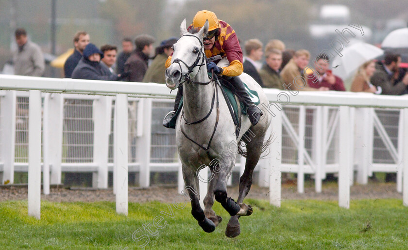 Ramses-De-Teillee-0005 
 RAMSES DE TEILLEE (Tom Scudamore) wins The Randox Health Novices Hurdle
Cheltenham 26 Oct 2019 - Pic Steven Cargill / Racingfotos.com