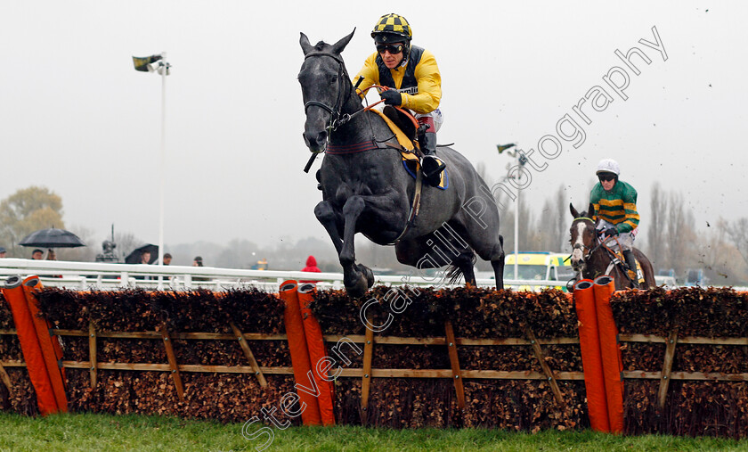 Gumball-0001 
 GUMBALL (Richard Johnson) Cheltenham 18 Nov 2017 - Pic Steven Cargill / Racingfotos.com