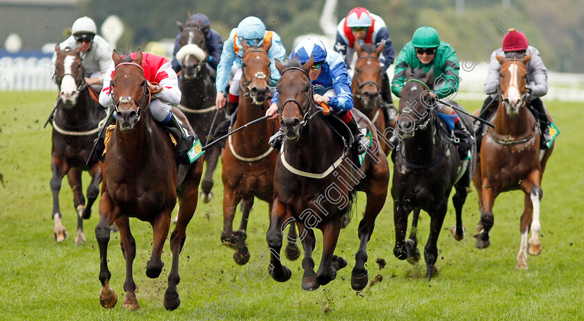 Kynren-0003 
 KYNREN (centre, Ben Curtis) beats GREENSIDE (left) in The bet365 Challenge Cup 
Ascot 5 Oct 2019 - Pic Steven Cargill / Racingfotos.com