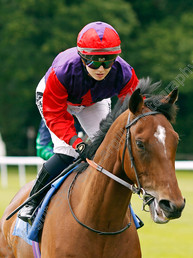 Pumalin-Park-0006 
 PUMALIN PARK (Saffie Osborne) winner of The George Jeffery Memorial Handicap
Salisbury 16 Jun 2024 - pic Steven Cargill / Racingfotos.com