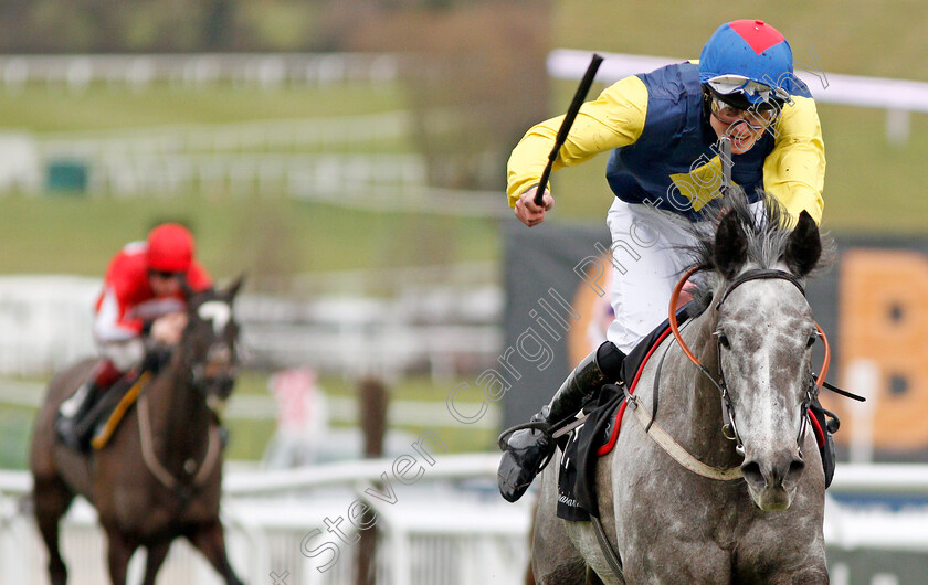 Guitar-Pete-0007 
 GUITAR PETE (Ryan Day) wins The Caspian Caviar Gold Cup Cheltenham 16 Dec 2017 - Pic Steven Cargill / Racingfotos.com