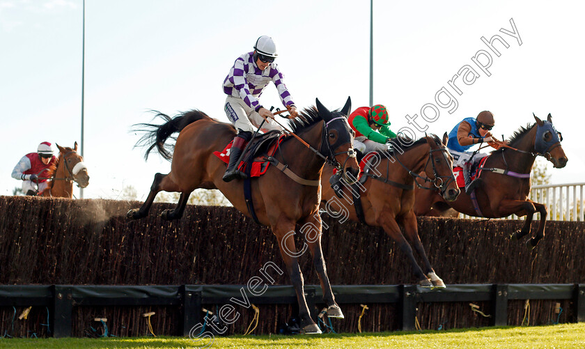 Oliver s-Hill-0003 
 OLIVER'S HILL (right, Aidan Coleman) beats MARRACUDJA (left) and WORKBENCH (centre) in The Smarter Bets With Matchbook Handicap Chase Kempton 22 Oct 2017 - Pic Steven Cargill / Racingfotos.com