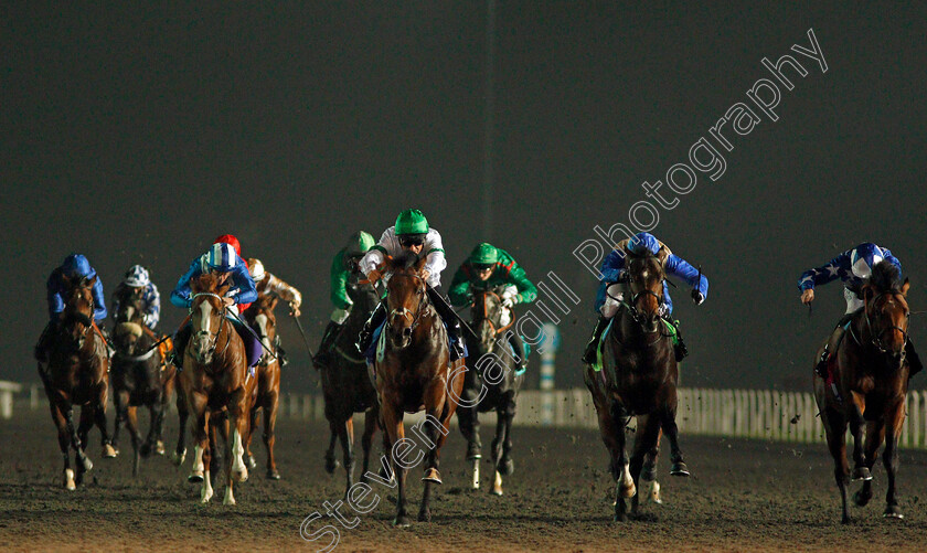 Archie-Mckellar-0002 
 ARCHIE MCKELLAR (centre, Pat Dobbs) beats RECOLLECT (2nd right) and U S S MISSOURI (right) in The 32Red.com Novice Stakes Kempton 18 Oct 2017 - Pic Steven Cargill / Racingfotos.com