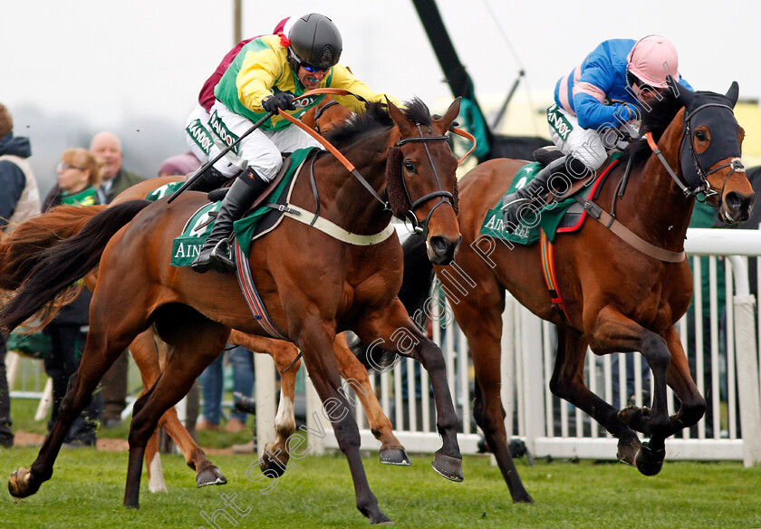 Finian s-Oscar-0003 
 FINIAN'S OSCAR (left, Robbie Power) beats CYRNAME (right) in The Big Buck's Celebration Manifesto Novices Chase Aintree 12 Apr 2018 - Pic Steven Cargill / Racingfotos.com